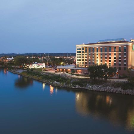 Embassy Suites East Peoria Hotel And Riverfront Conference Center Exterior photo